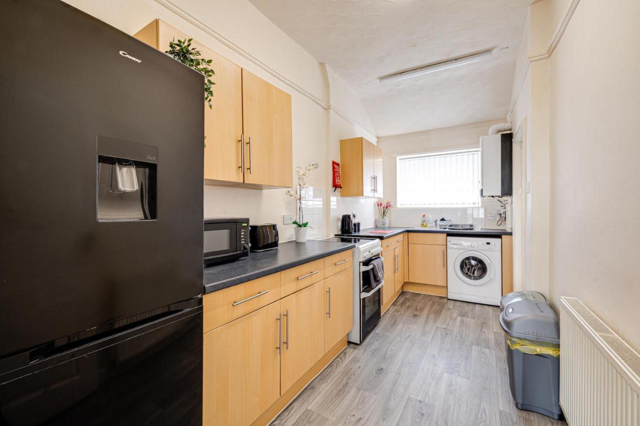 Ursula Sparkle Holiday home Liverpool